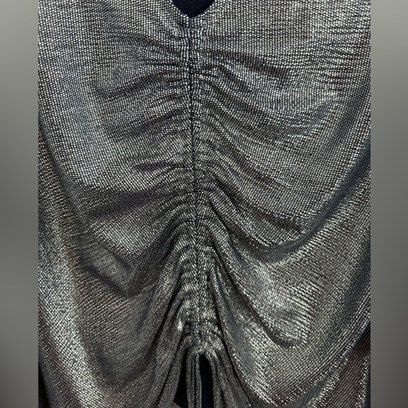 NWT CeCe Silver Shimmer-y Evening Blouse. Large. Get your “Shimmer On”! - Picture 4 of 10